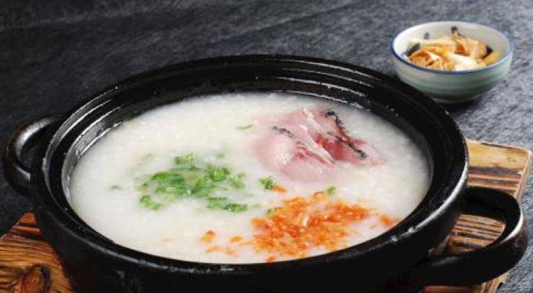 四季粥铺，熬粥之道与人间烟火