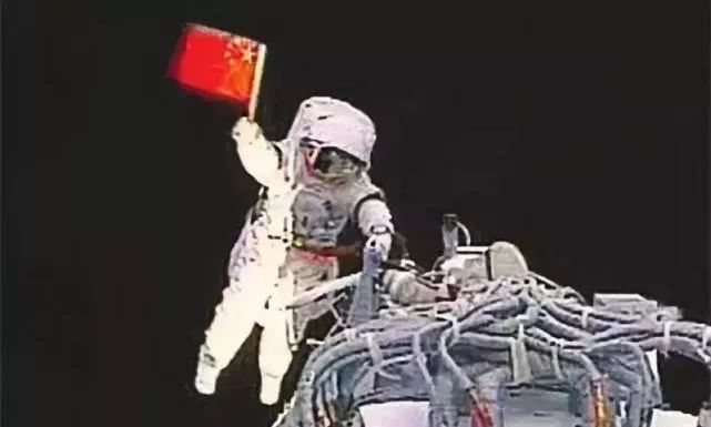 探索与解析，关于99式执勤服的多维视角
