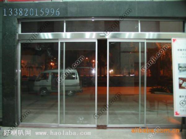 公司玻璃门贴，现代商业空间的独特标识与实用工具