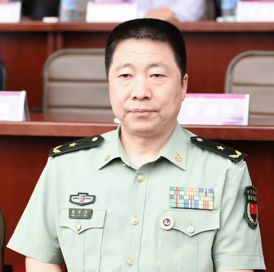 大校待遇，荣耀与责任的体现