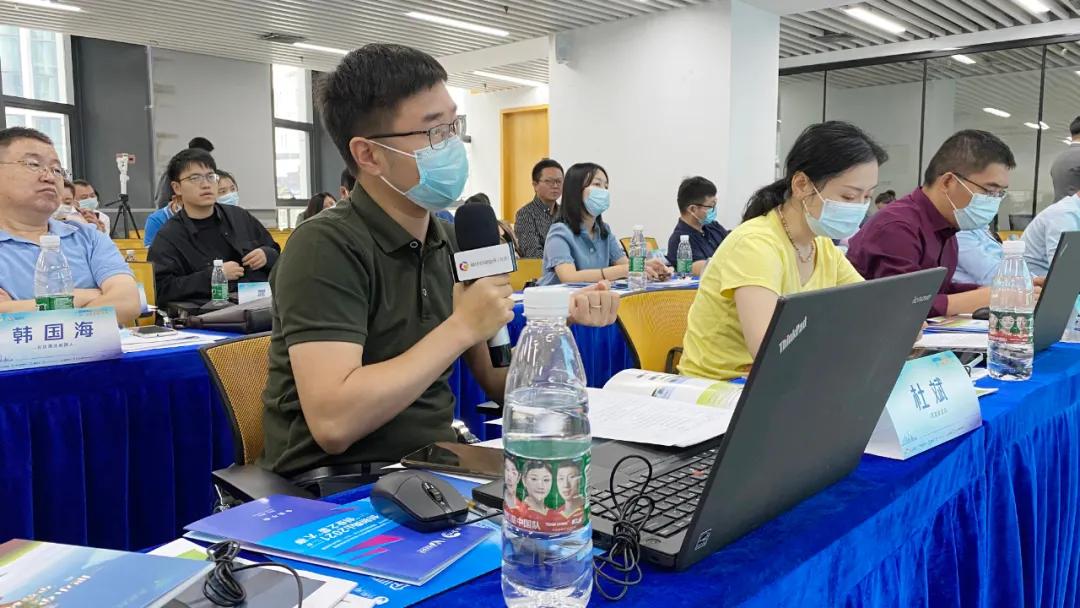 创投行业平台，连接资本与创新的桥梁