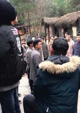 剧组群演工资，行业现状、影响因素及未来展望