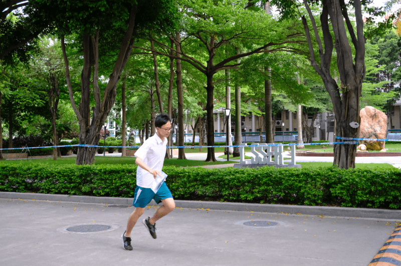 国葬待遇的人，荣耀与责任