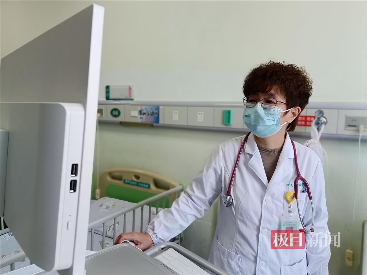 儿科医院内分泌科专家，守护儿童健康的守护者