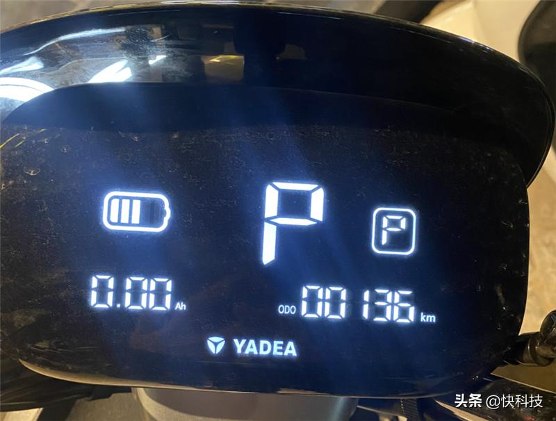 开车仪表图标，解读汽车仪表盘上那些至关重要的符号与标志