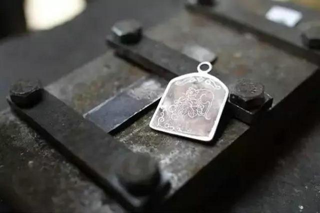 金属结合剂铜砂轮型号及其应用分析