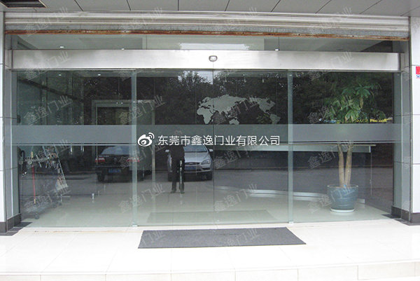 深圳鸿威自动门有限公司，引领自动门行业的先锋