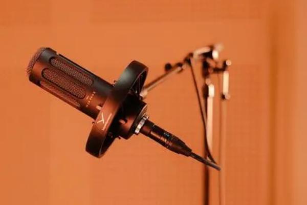 广告语音招聘配音，探索声音艺术的无限可能