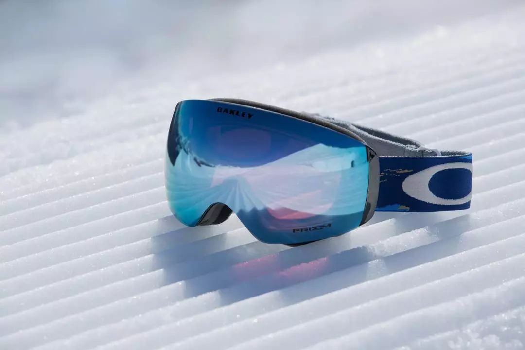 Oakley光学镜真假辨别指南——详解辨别图及关键要点