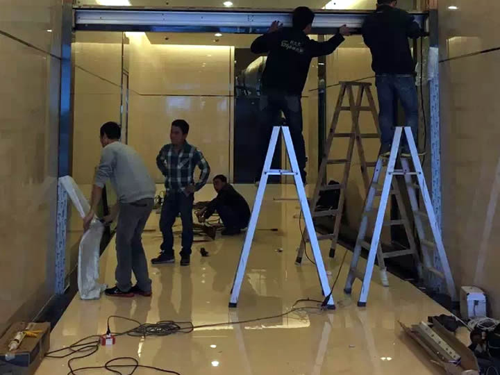 南宁自动门维修，专业维护，保障安全与便捷