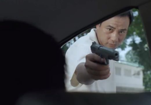 猛警恶匪，国语音轨的独特魅力