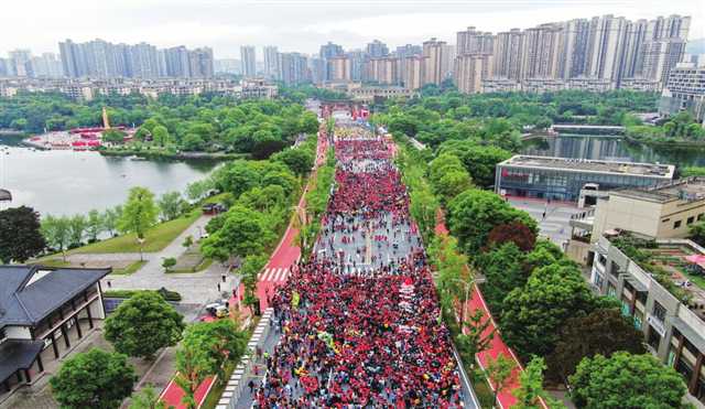 重庆超越健身，城市活力之源的崛起之路
