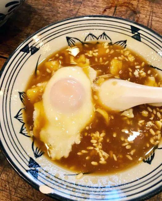 米酒蛋花汤圆，传统美味的制作指南